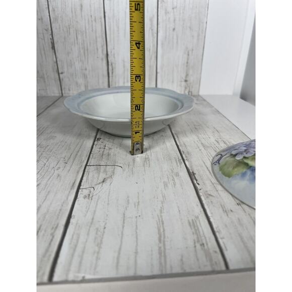 Dish & Lid Vintage 1978 Small Periwinkle Handpainted Trinkets - Picture 6 of 6